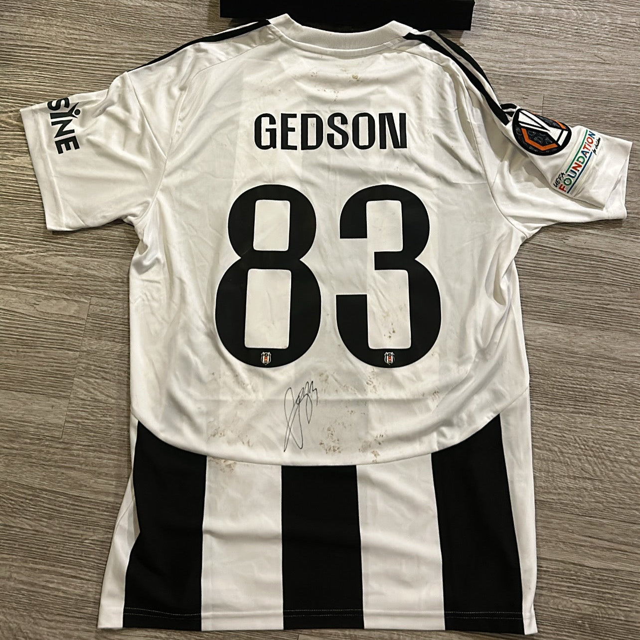 Gedson Carvalho Fernandes - Besiktas worn and Signed Jersey